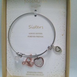 Footnotes Sisters bracelet